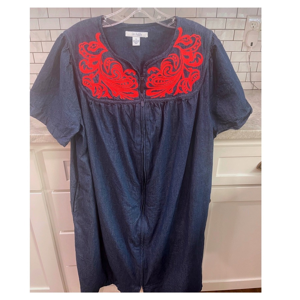 Go Softly Patio Dress Womens M Blue Denim Red Embroidered Zip Front House Dress